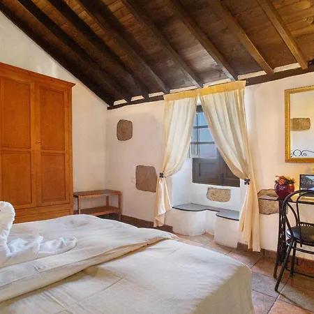 Cha Carmen Apartment